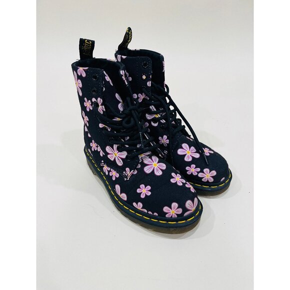 Dr Marten Page Meadow Canvas Lace Up Boot Women's 5 - Picture 1 of 5